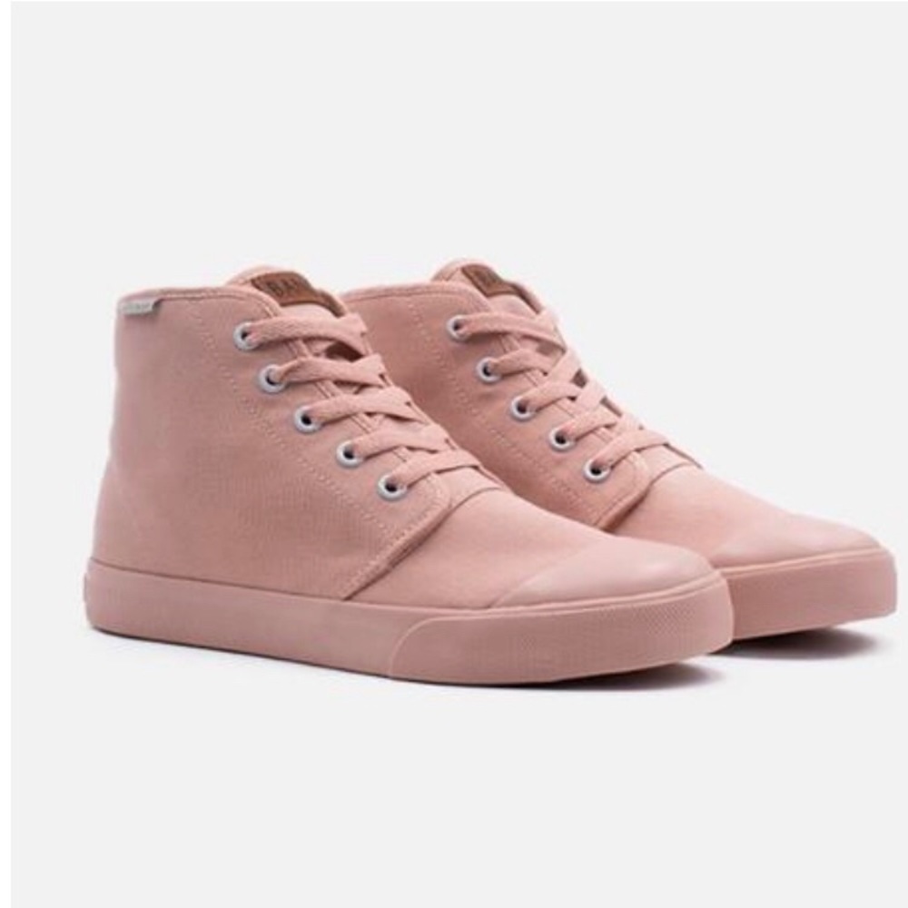 Brand new BANGS shoes size 7.5